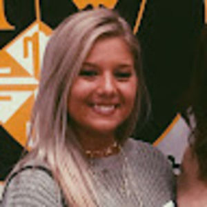Meet your Posher, Breeana